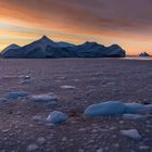 Sonnenaufgang im Eis