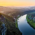 Sonnenaufgang im Elbsandstein Gebirge