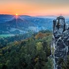 Sonnenaufgang im Elbsandsteingebirge