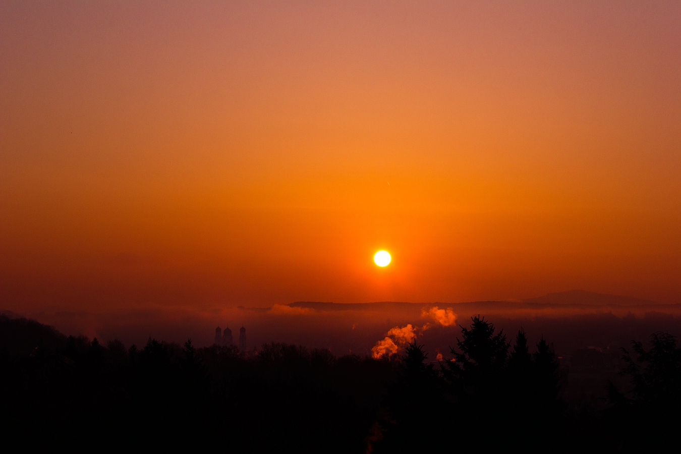 Sonnenaufgang im Februar 2014 über Passau