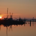 Sonnenaufgang im Hafen