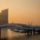 Sonnenaufgang im Hafen