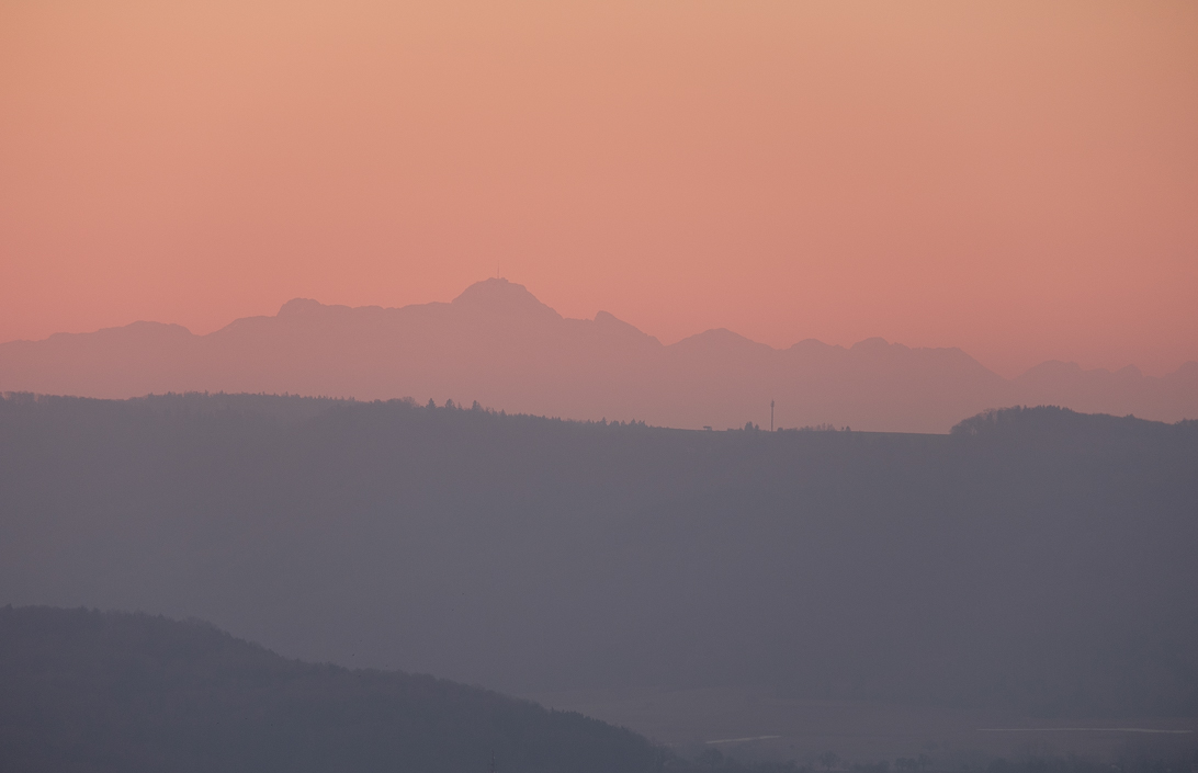 Sonnenaufgang im Hegau