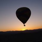 Sonnenaufgang im Heissluftballon