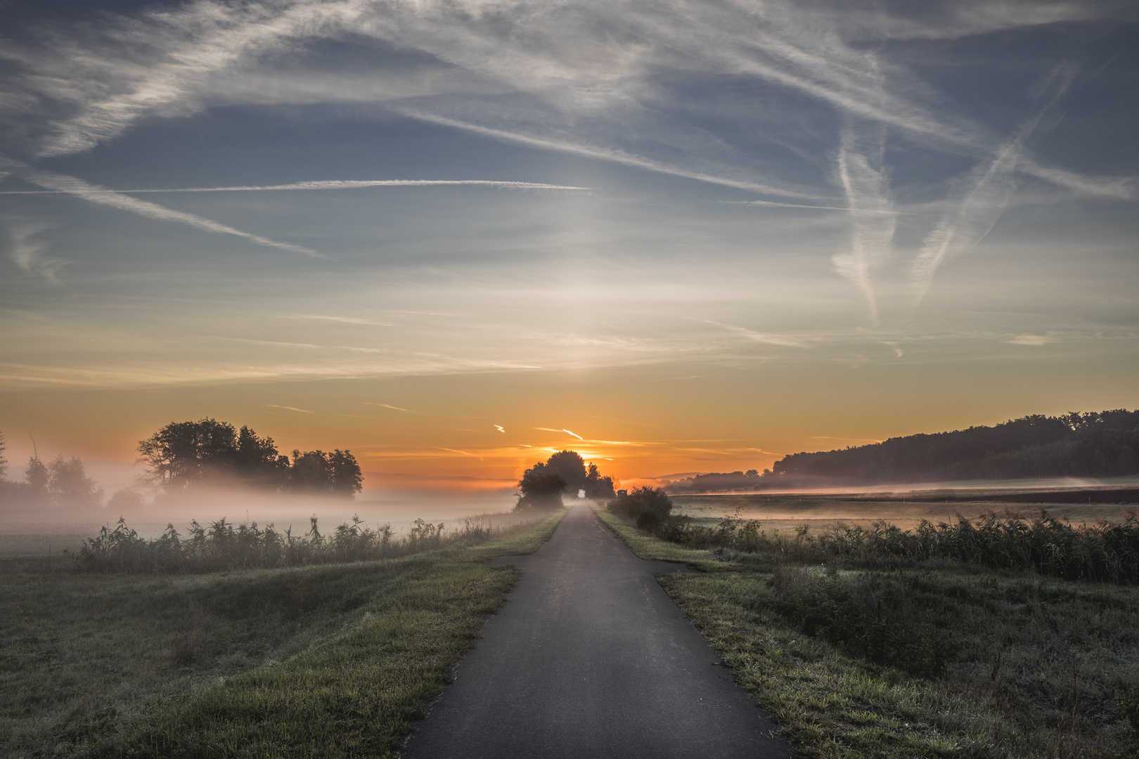 Sonnenaufgang im Herbst