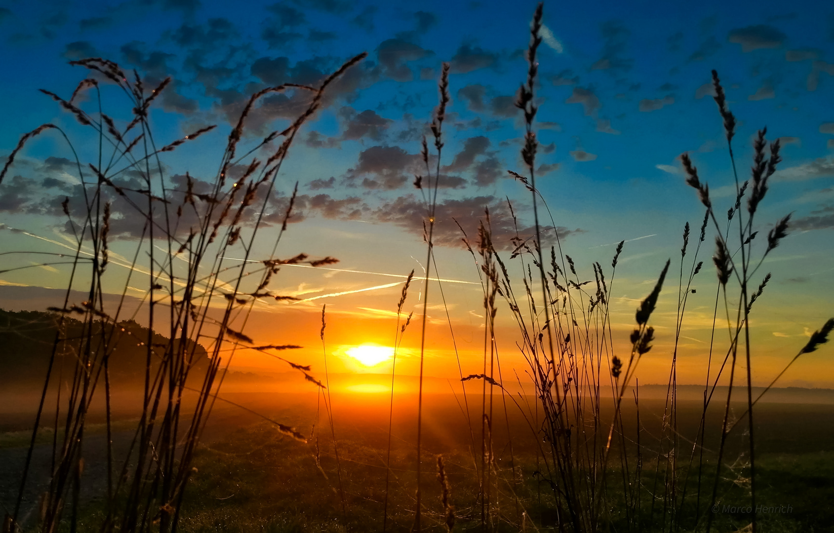 Sonnenaufgang im Herbst