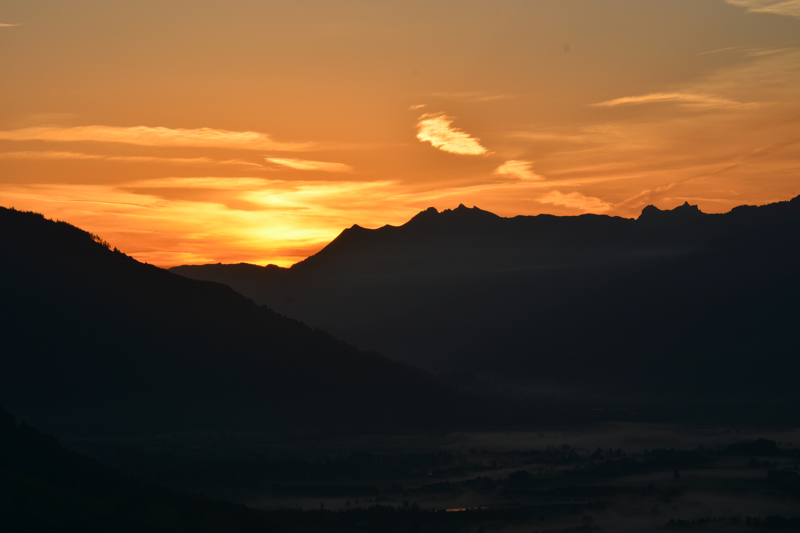 Sonnenaufgang im Herbst