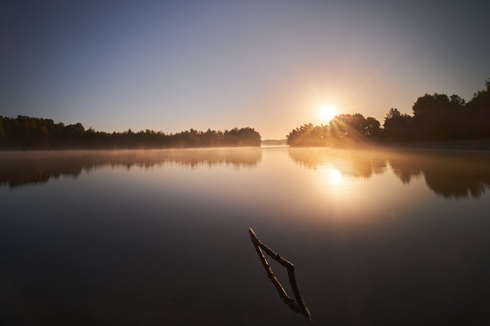 Sonnenaufgang im Herbst