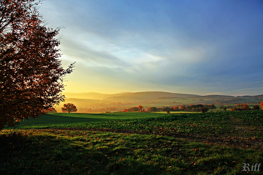 Sonnenaufgang im Herbst