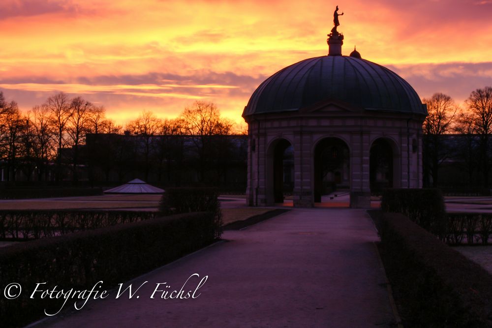 Sonnenaufgang im Hofgarten 2