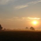 Sonnenaufgang im leichten Nebel