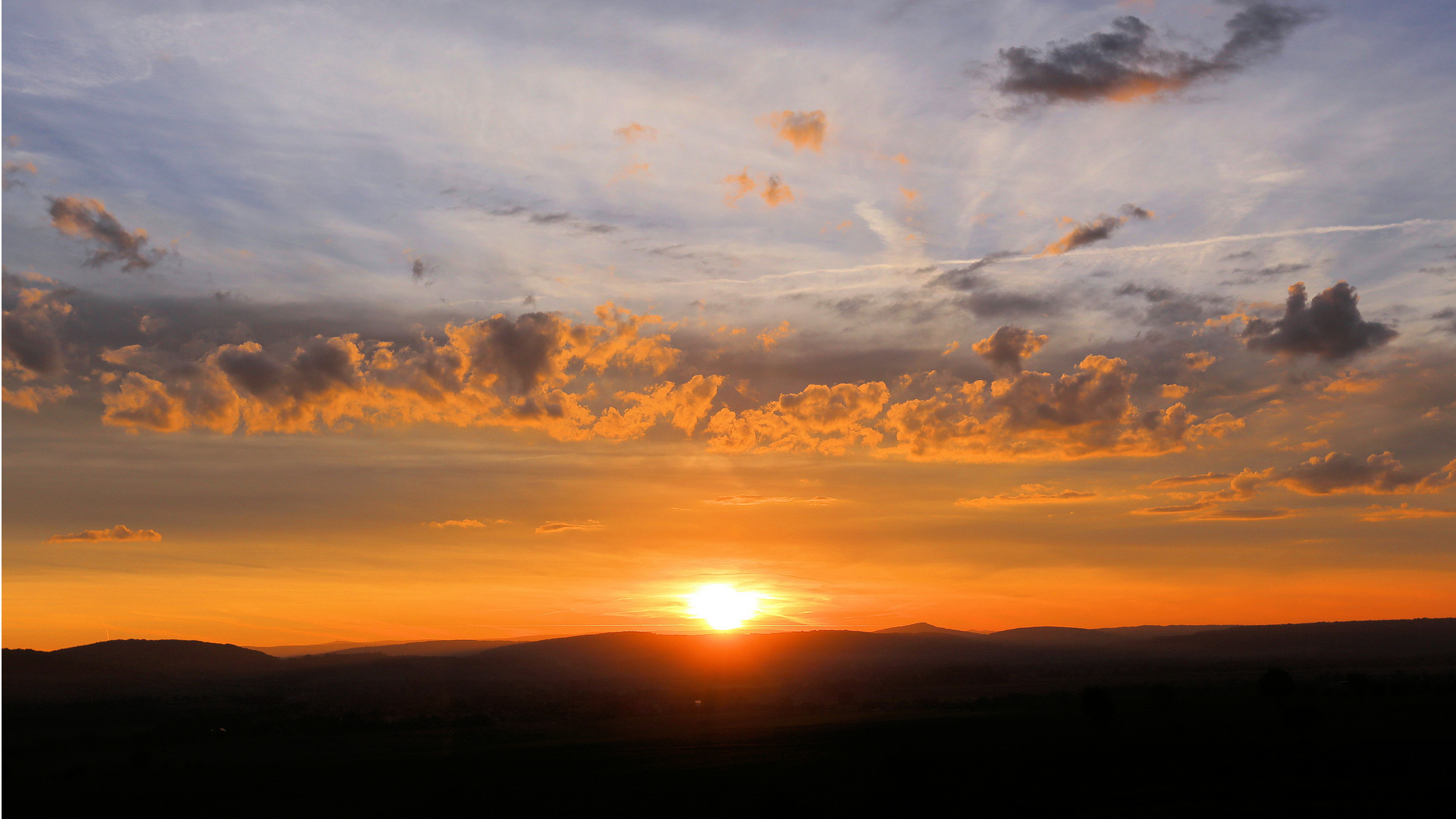 Sonnenaufgang im Leinepoder -1-