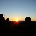 Sonnenaufgang im Monument Valley