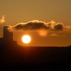 Sonnenaufgang im Monument Valley