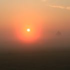 Sonnenaufgang im Nebel