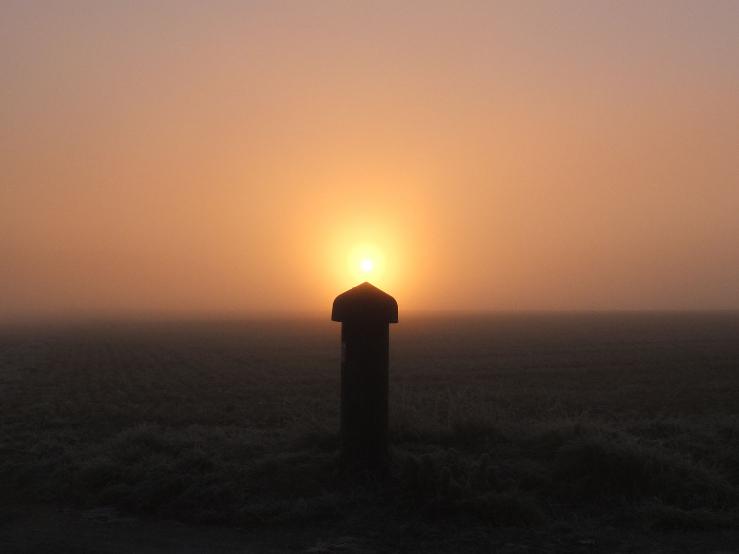 Sonnenaufgang im Nebel