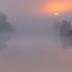 Sonnenaufgang im Nebel