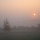 Sonnenaufgang im Nebelschein