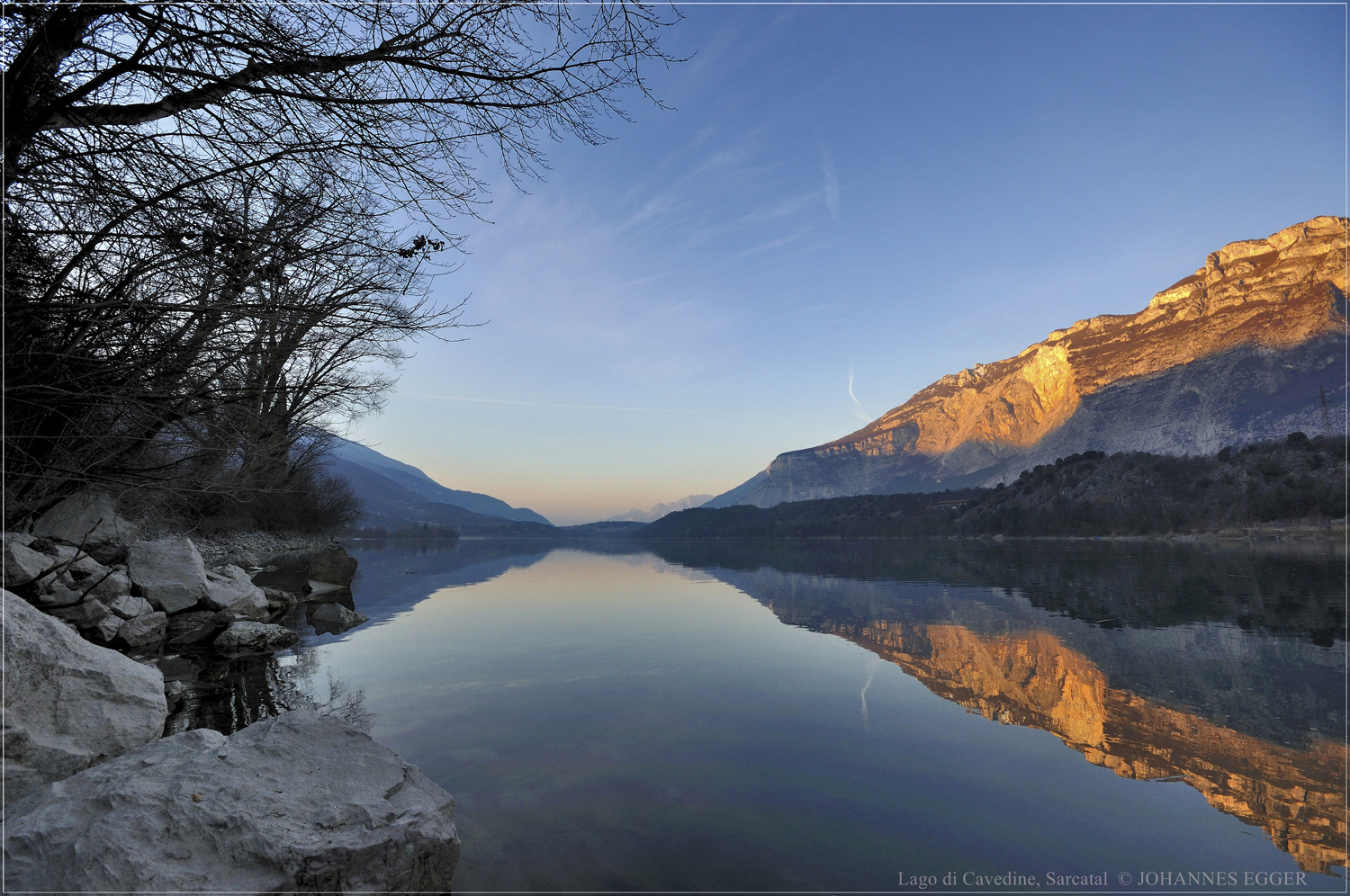 Sonnenaufgang im Sarcatal