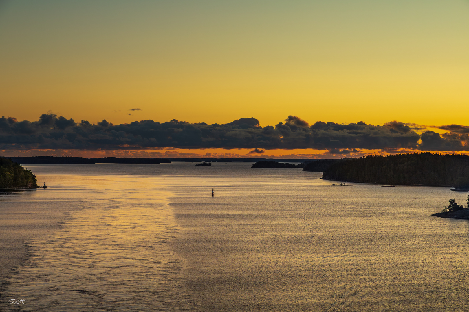 Sonnenaufgang im Schärengarten vor Stockholm