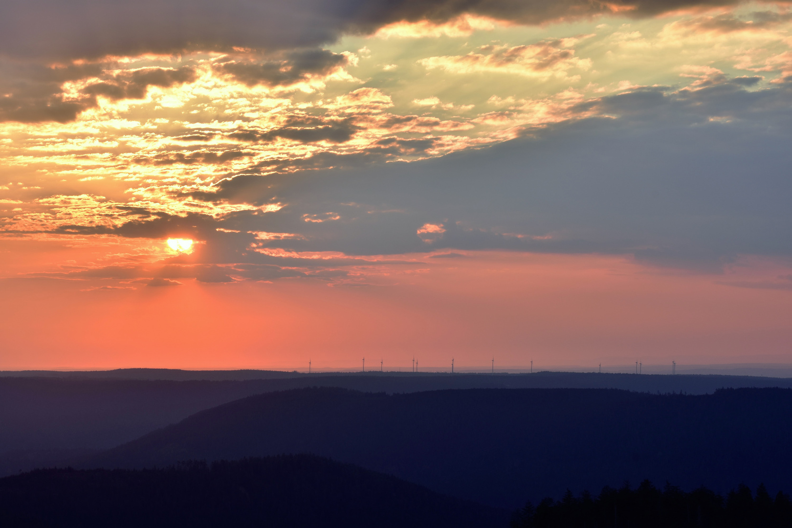 sonnenaufgang im schwarzwald