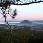 Sonnenaufgang im September auf dem Papststein