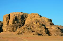 Sonnenaufgang im Wadi Rum