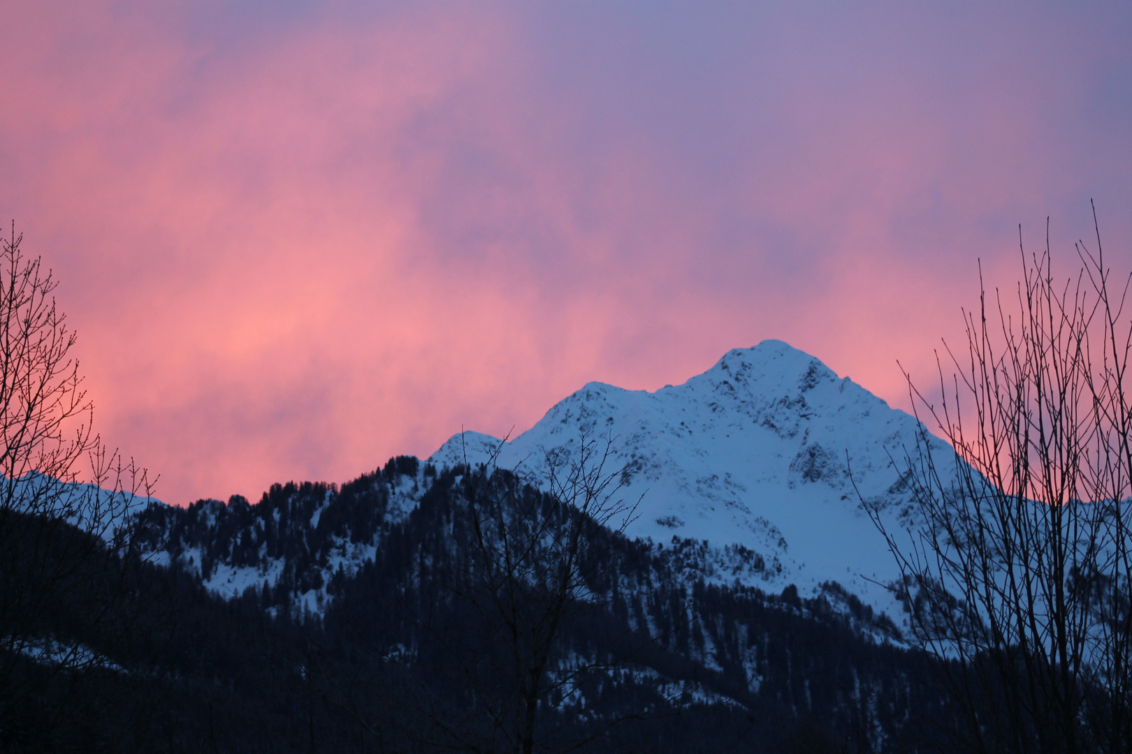 Sonnenaufgang in Außermühlwald Südtirol