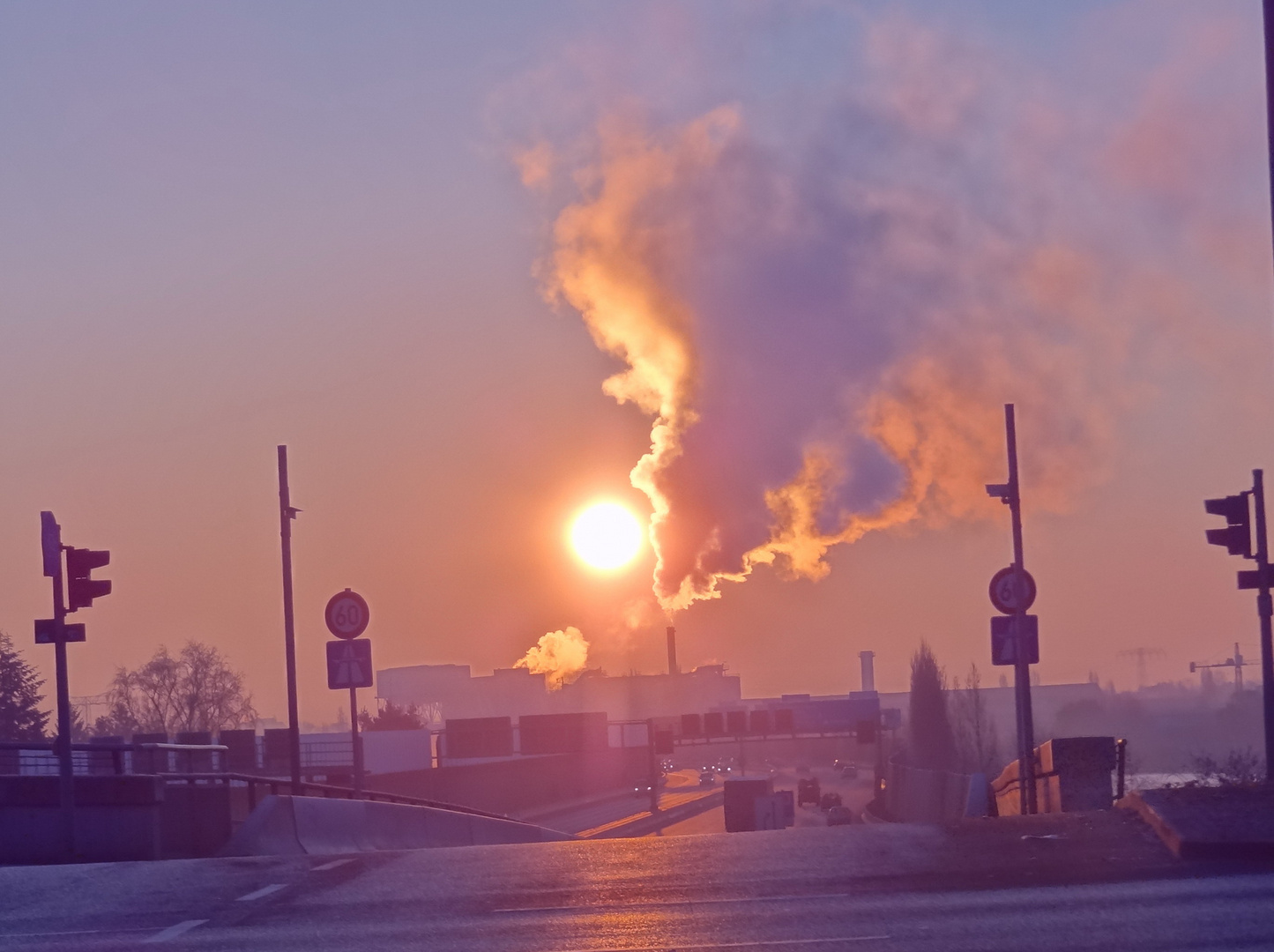 Sonnenaufgang in Berlin 2012 Stubenrauchstrasse