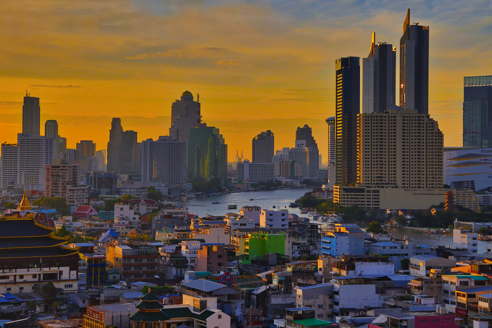 Sonnenaufgang in BKK  ©