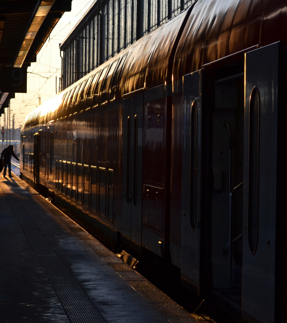 Sonnenaufgang in Bremen Hbf