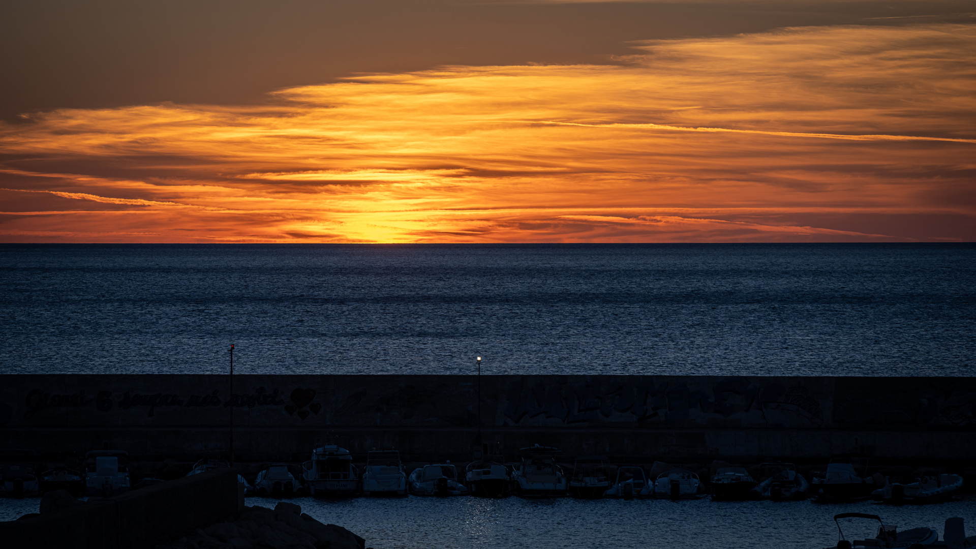 Sonnenaufgang in Cala Gonone, Sardinien