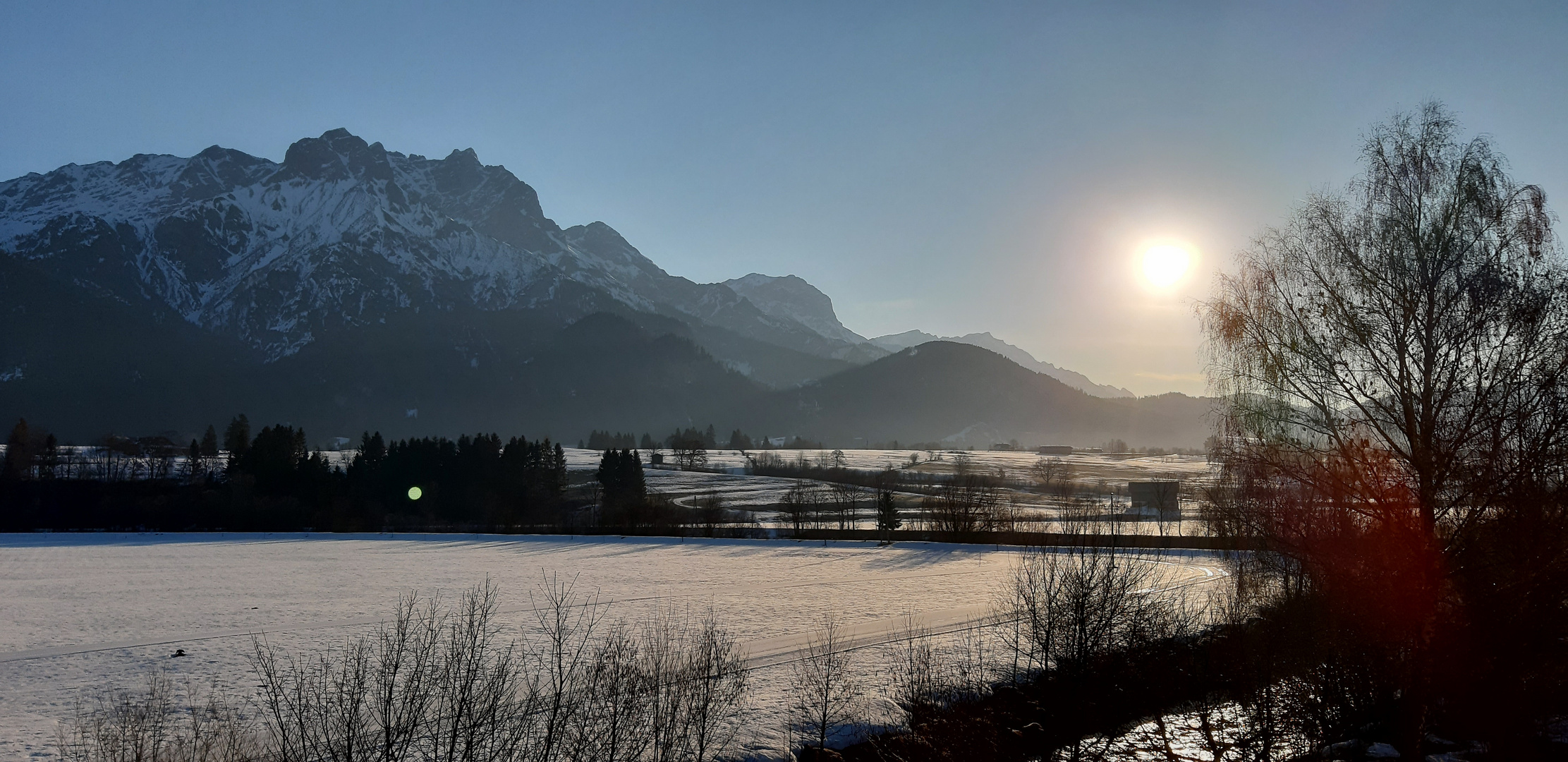 Sonnenaufgang in den Alpen 