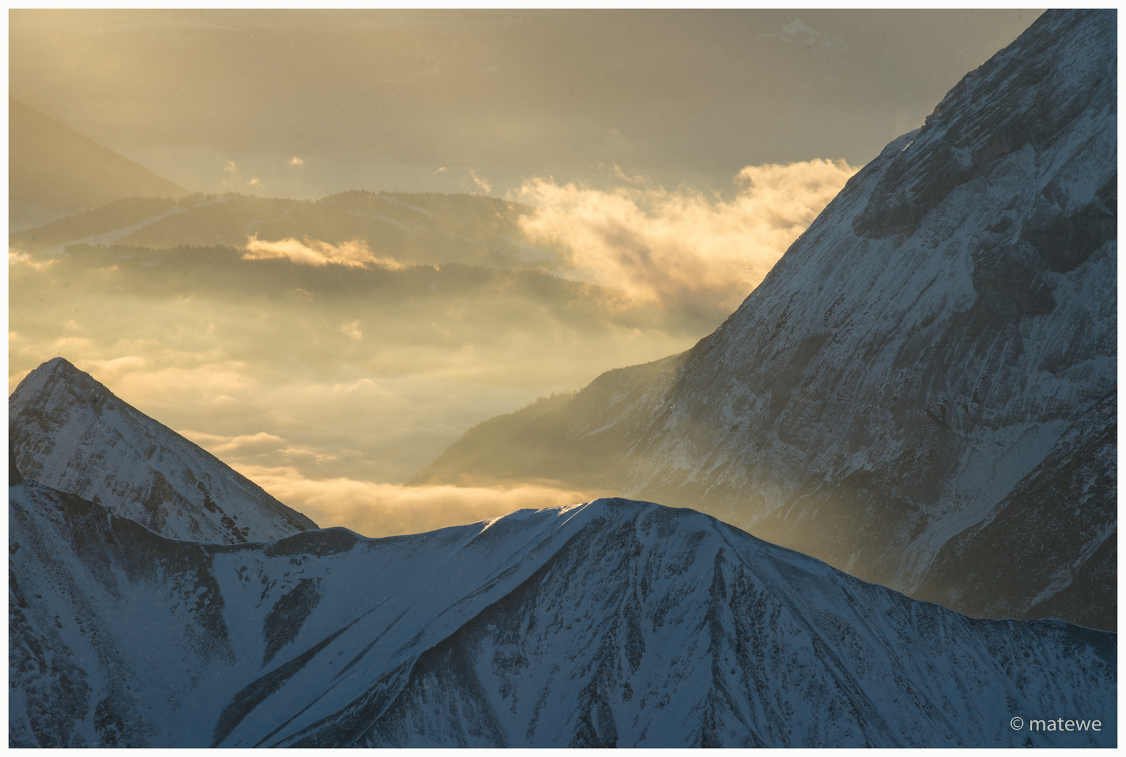 Sonnenaufgang in den Alpen