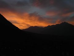 Sonnenaufgang in den Bergen