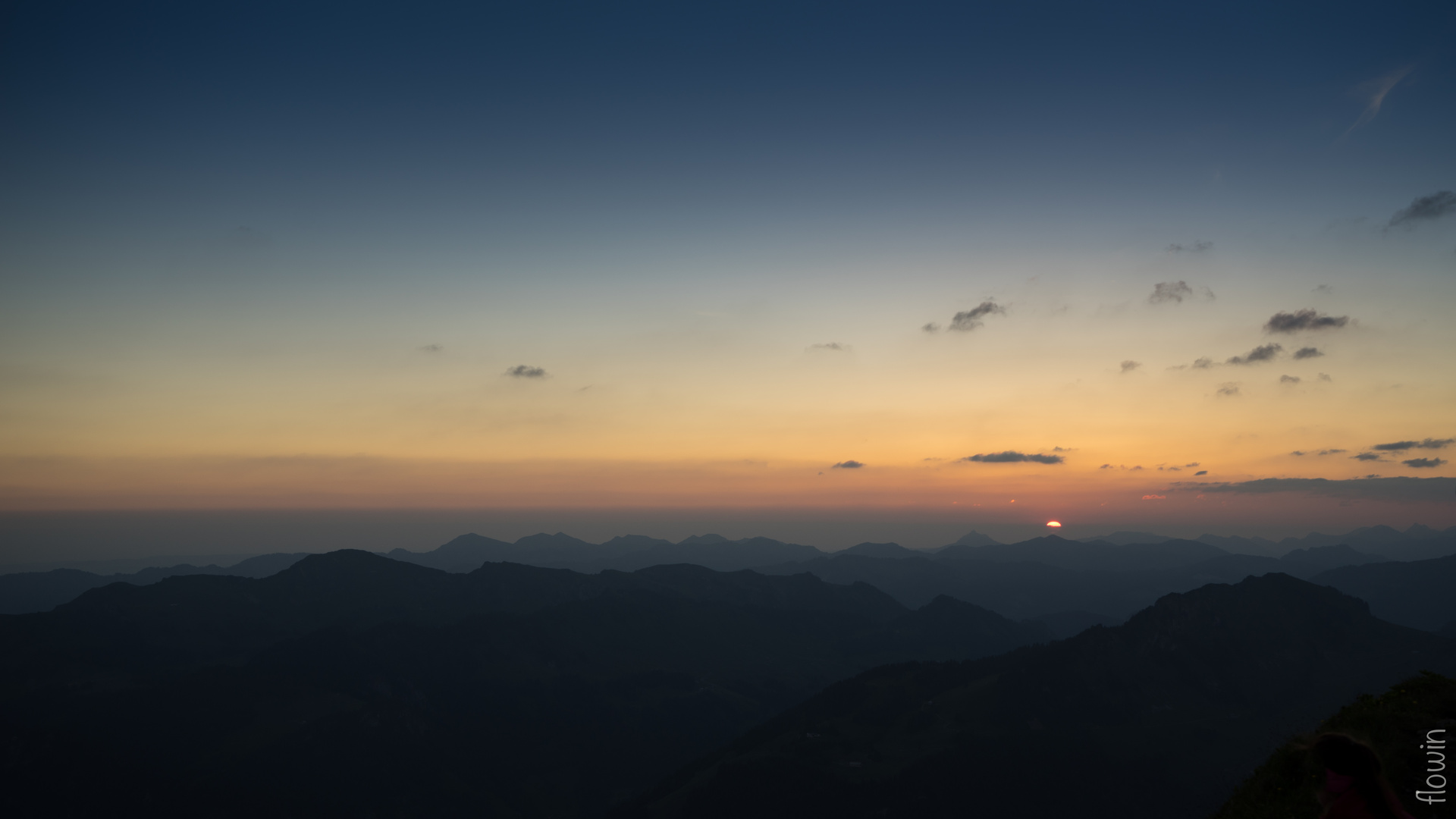 Sonnenaufgang in den Bergen..