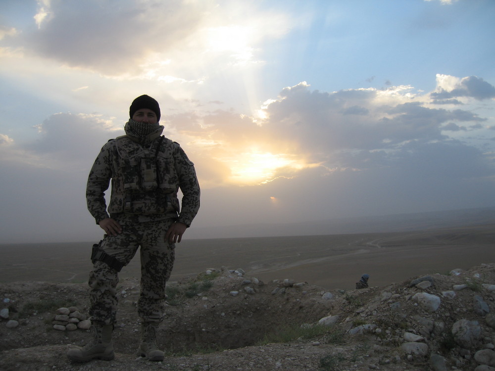 Sonnenaufgang in den Bergen von Mazar-E-Sharif