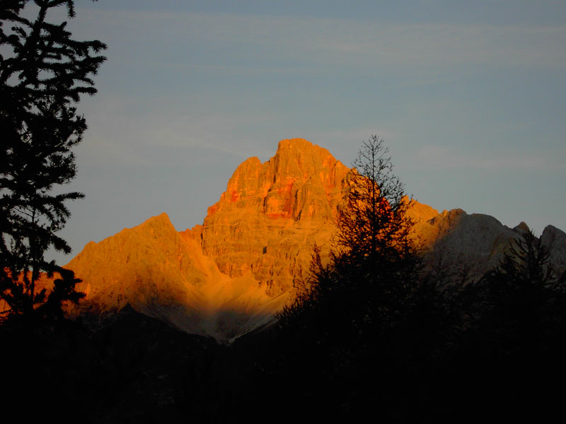 Sonnenaufgang in den Dolomiten