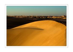 Sonnenaufgang in den Dünen bei Oase Siwa