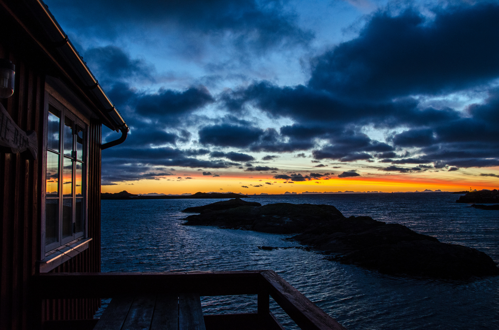 Sonnenaufgang in den Lofoten