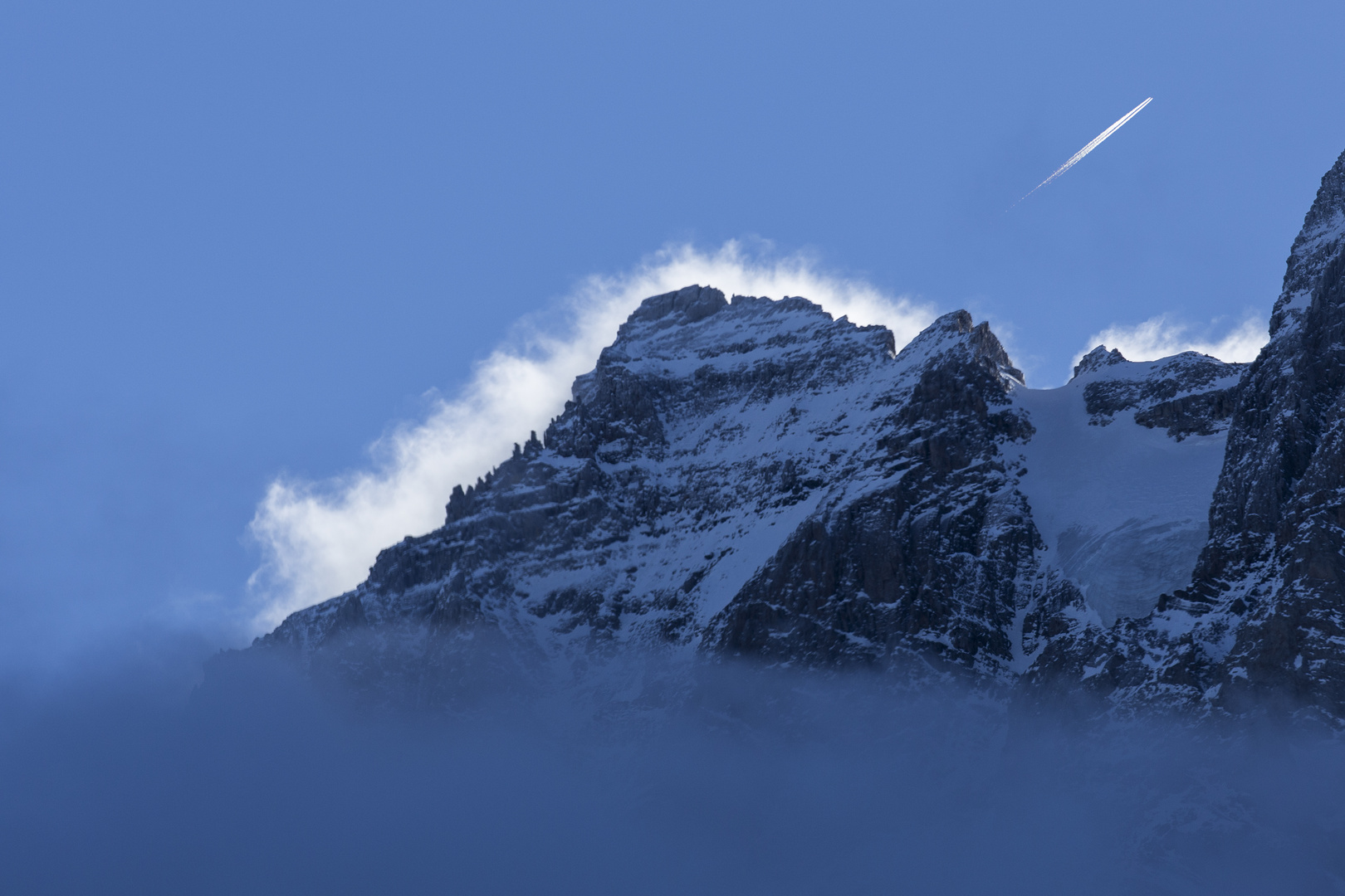 Sonnenaufgang in den Walliser Alpen