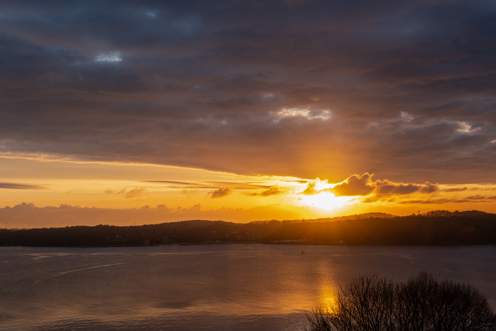 Sonnenaufgang in der Kieler Förde