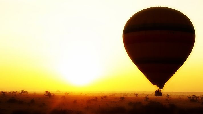 Sonnenaufgang in der Masai Mara