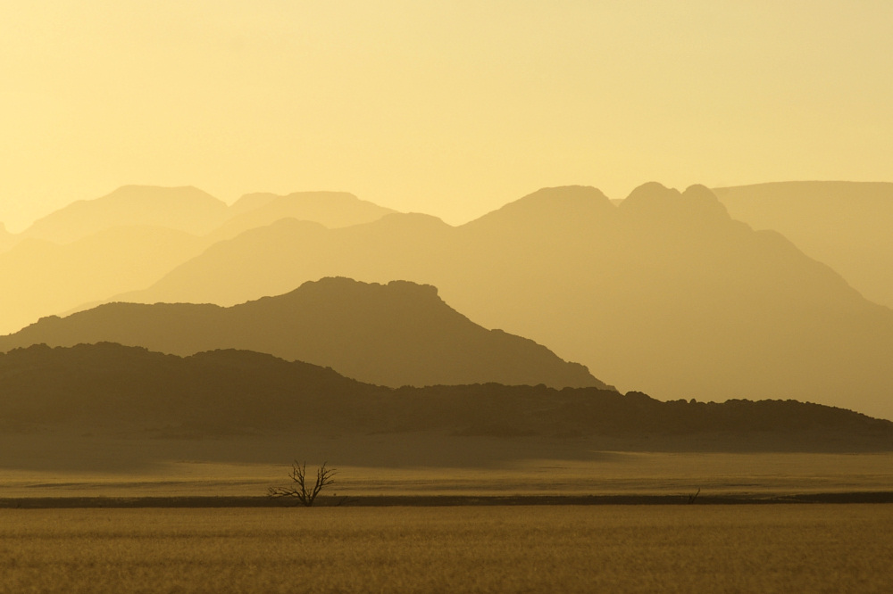 Sonnenaufgang in der Namib