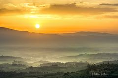 Sonnenaufgang in der Toskana