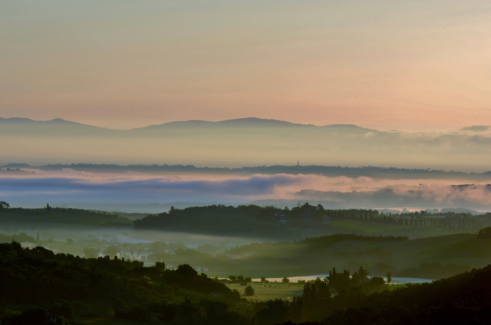 Sonnenaufgang in der Toskana I