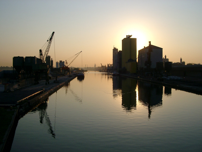 Sonnenaufgang in Hamm am Hafen