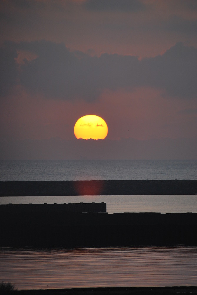 Sonnenaufgang in La Manga am Mittelmeer