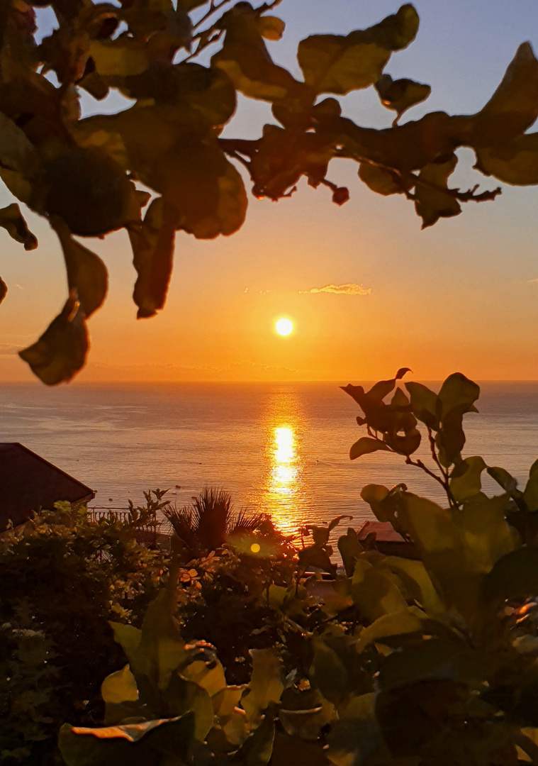 Sonnenaufgang in Letojanni 