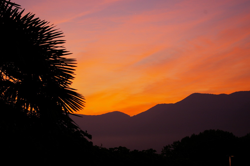 Sonnenaufgang in Lugano